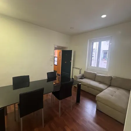 Le E Gli Di Piazza Del Popolo Pensjonat Rzym