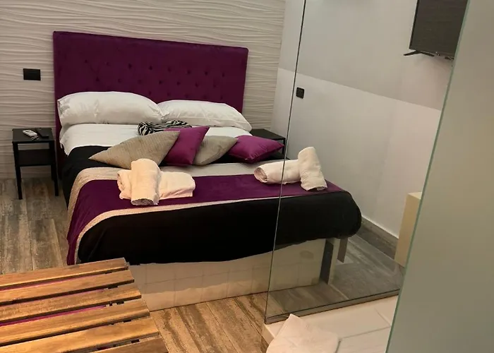 Le E Gli Di Piazza Del Popolo Гостевой дом *